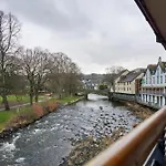 아파트 Riverside Park 5